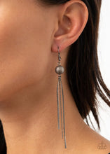 Load image into Gallery viewer, Sleek-ing Revenge Black Earrings