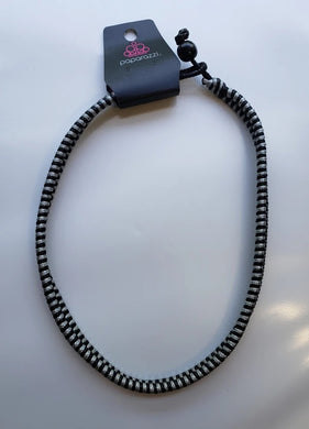 Traversing Mountains Black/Silver Urban Necklace