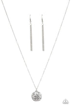 Load image into Gallery viewer, Sand Dollar Shores Silver Necklace