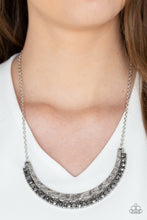 Load image into Gallery viewer, Impressive Silver Necklace