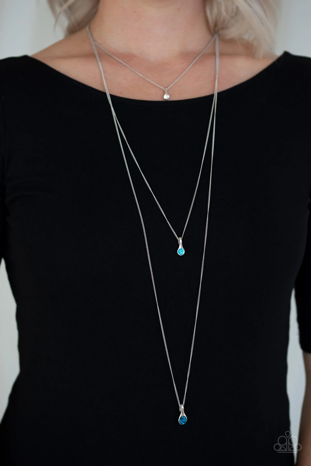 Crystal Chic Blue Necklace