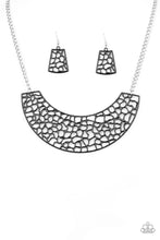 Load image into Gallery viewer, Powerful Prowl Black Necklace