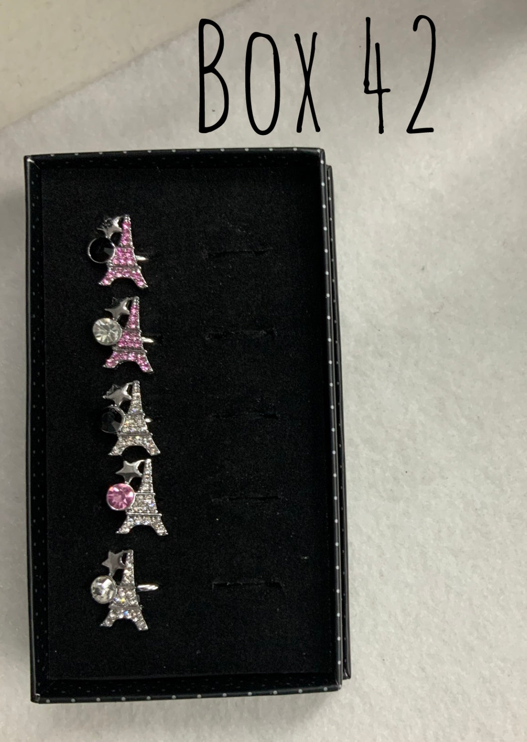 Starlet Shimmer Blingy Eiffel Tower Rings Box 42
