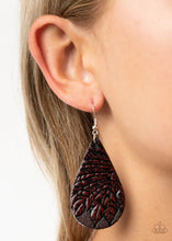 Load image into Gallery viewer, Everyone Remain Palm Brown Leather Earrings
