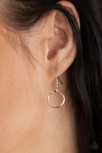 Load image into Gallery viewer, Revolutionary Radiance Gold Necklace
