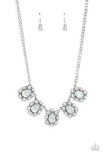 Load image into Gallery viewer, Pearly Pond White Necklace