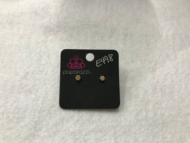 Starlet Shimmer Flower Gold Post Earrings #498