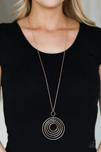 Load image into Gallery viewer, Running Circles in My Mind Rose Gold Necklace
