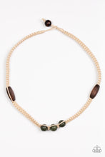 Load image into Gallery viewer, Stonemason Style Green Urban Necklace