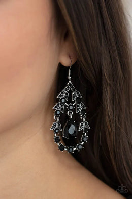Garden Decorum Black Earrings