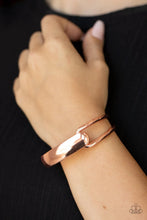 Load image into Gallery viewer, Couture Clutcher Copper Hinged Bracelet