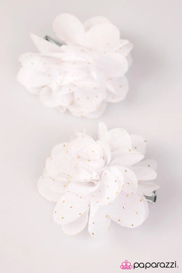 Golden Summers White Hair Clip