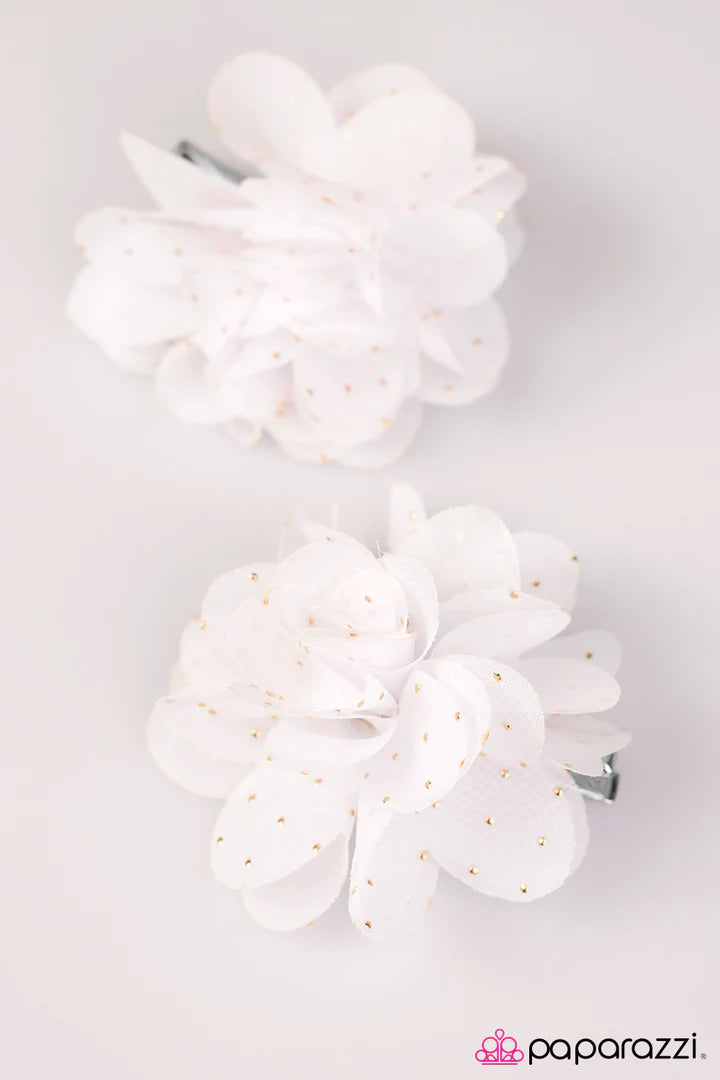 Golden Summers White Hair Clip