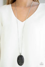 Load image into Gallery viewer, Stone Stampede Black Necklace