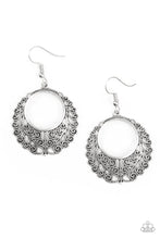 Load image into Gallery viewer, Grapevine Glamorous Silver Earrings