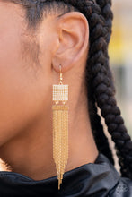 Load image into Gallery viewer, Dramatically Deco Gold Earrings