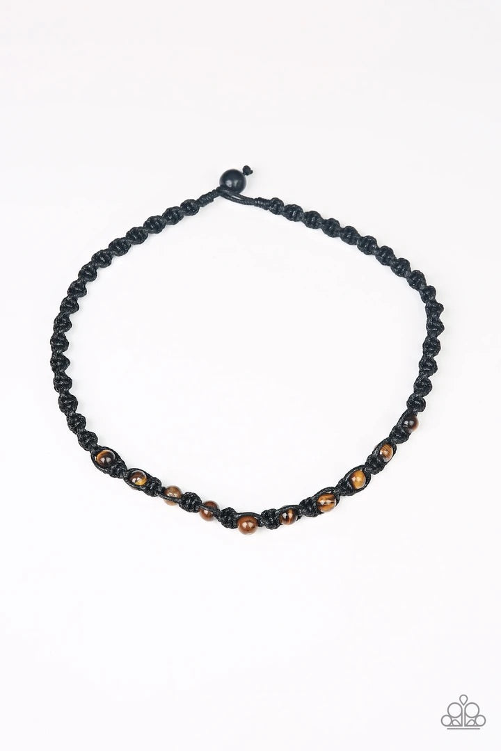 The Ultimate Discoverer Black Urban Necklace