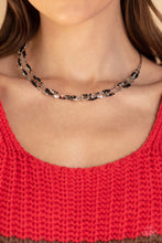 Load image into Gallery viewer, Explore Every Angle Black Necklace