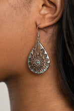 Load image into Gallery viewer, Icy Mosaic Blue Earrings