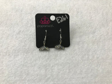 Starlet Shimmer Mermaid Tails Blingy White Earrings #261