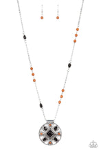 Load image into Gallery viewer, Sierra Showroom Black Necklace