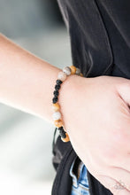 Load image into Gallery viewer, Laid Back Brown Back Brown Urban