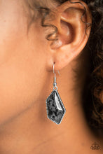 Load image into Gallery viewer, Eye of the Tigress Black Earrings