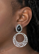 Load image into Gallery viewer, Exotic Escape Black Clip On Earrings