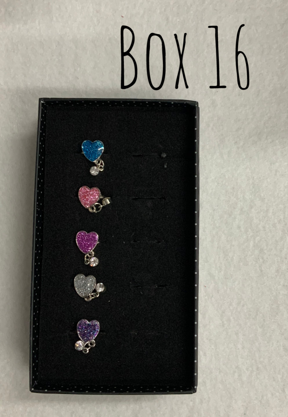 Starlet Shimmer Glitter Hearts w/Clear Gem Charm Rings Box 16