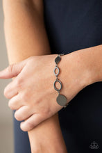 Load image into Gallery viewer, Oval and Out Black Bracelet