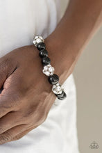 Load image into Gallery viewer, Pearls and Parlos Black Bracelet